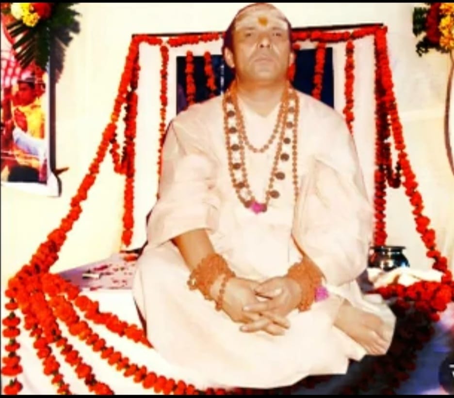 Swami Nikhileshwaranand ji